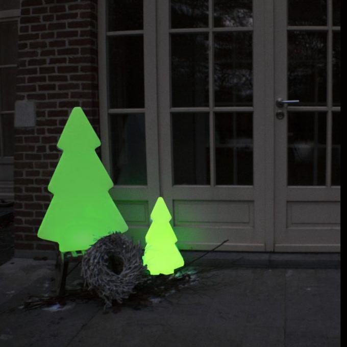 Le plastique blanc chaud a mené les lumières extérieures d'arbre de Noël pour la décoration de maison de magasin