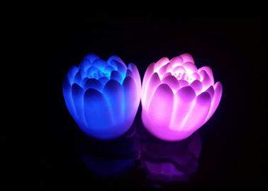 Chine La lumière active de nuit de l'eau LED, 7 couleurs clignotent lumière menée de nuit de fleur pour l'anniversaire fournisseur