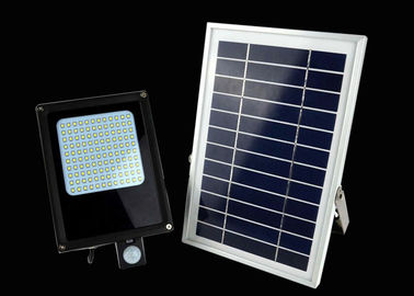 Chine 120 lumières d'inondation solaires rechargeables de capteur de mouvement de LED économiseuses d'énergie pour la rue fournisseur