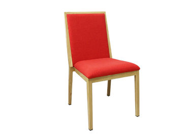 Chine 4 chaises de Tiffany de jambes épousant, les chaises 10 de Hall de banquet de couleur rouge rapiècent/paquets fournisseur