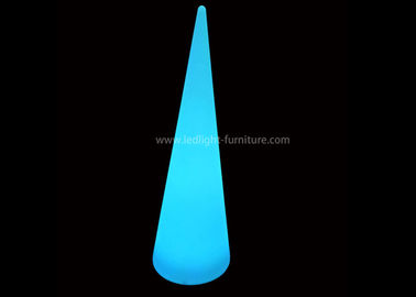 Chine Le cône multi de couleur a mené la taille du lampadaire 160cm, lampadaires extérieurs sans fil  usine