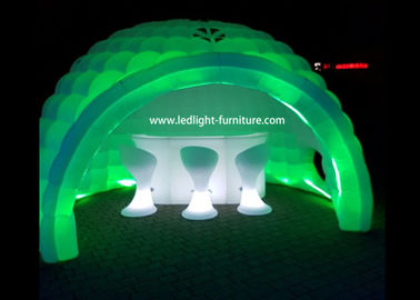 Chine 16 couleurs changeant la tente gonflable d&#039;igloo de LED pour l&#039;événement/affaires de partie montrent usine