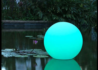Chine Couleur romantique changeant la lampe de boule de lueur de LED rechargeable le jardin/cour fournisseur