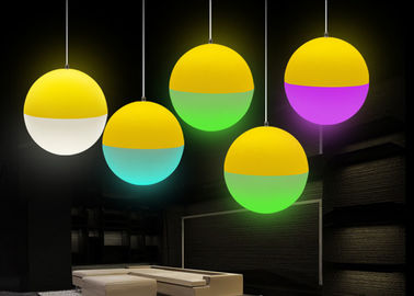 Chine La suspension a mené la couleur changeant la lumière légère de pendant de globe de la boule 30cm fournisseur